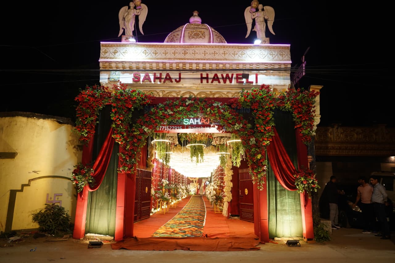 Sahaj Haveli grand entrance gate at night